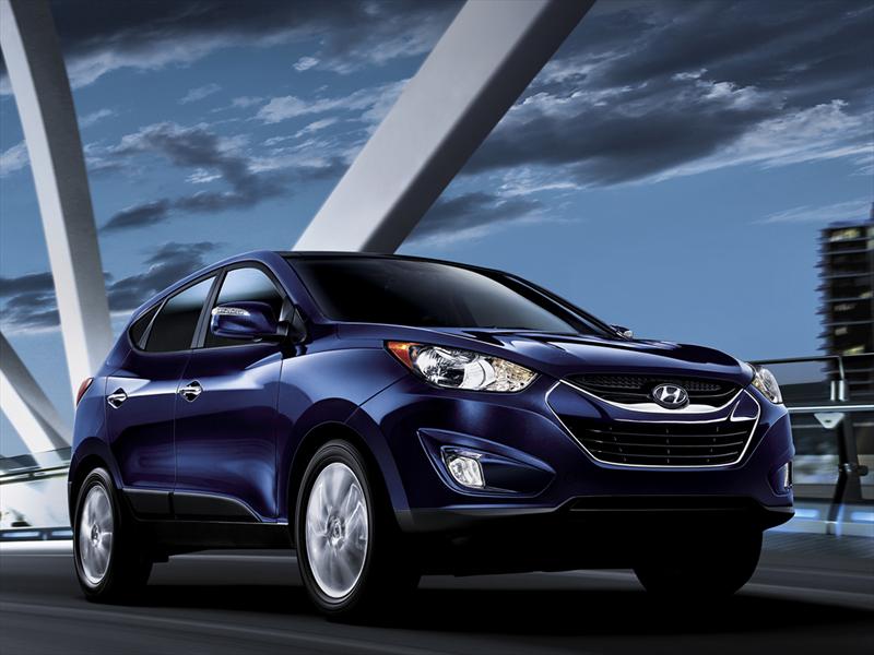 Купить фаркоп на Hyundai в Камышине